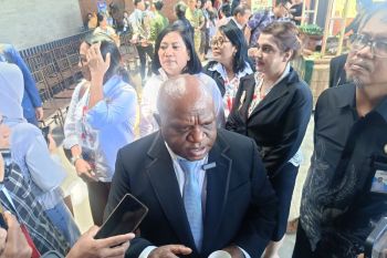 Menteri HAM Pigai soal reshuffle: Mimpi saya cuma jadi aktivis perjuangkan keadilan