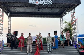 Dekranasda Bali cari solusi regenerasi perajin endek di tengah tingginya permintaan