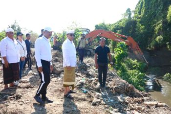 Pemkot Denpasar menormalisasi sungai di 40 titik antisipasi banjir
