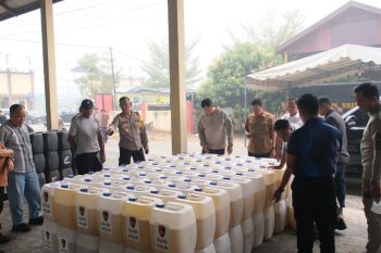 Polda Kalteng siapkan 1.607 jeriken X-Fire untuk tangani karhutla