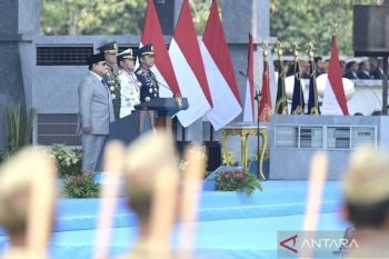 Prabowo minta TNI utamakan prestasi, bukan senioritas