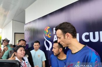 Pedro Rodriguez dan Dimitar Berbatov harap Indonesia juara FIFA ASEAN Cup