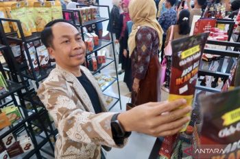 Disperindag NTB memastikan suplai semen stabil dalam waktu dekat