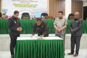 Pemkot Jayapura tindaklanjuti delapan Raperda 2026 terkait pelayanan publik