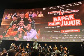 Film Bapak Paling Jujur Garapan Fajar Nugros Tayang 15 Oktober 2026
