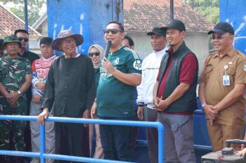 Pemkab Bekasi fokus tangani pasokan air irigasi lahan pertanian Pebayuran