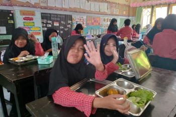 Kemenag Mataram dukung skema prasmanan makan bergizi gratis