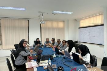 Kanwil Kemenkum Riau sosialisasikan Pedoman Penyerahan dan Penyimpanan Protokol Notaris berusia 25 tahun atau lebih