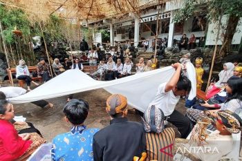 Cakap-cakap Pak Wali Kota dengan hastabrata-nya