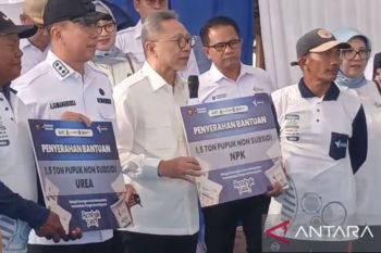 Menko Pangan jamin distribusi pupuk petani saat Rembuk Tani di Konawe Selatan