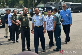 Prabowo kumpulkan 800 pejabat tinggi TNI/Polri