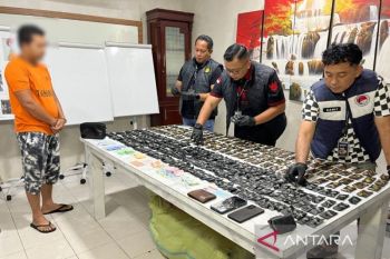 Satresnarkoba Polrestabes Medan ringkus kurir 450 pod getar asal Malaysia