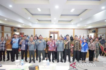 Pemkot Pontianak mutakhirkandata Satlinmas