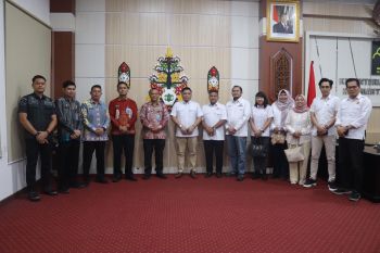 Kanwil Kemenkum Kalteng-KADIN bahas penguatan dunia usaha