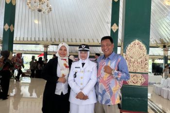 Lurah Candibinangun Atik Sunaryati komitmen kembalikan gaji dan pelungguh untuk warga