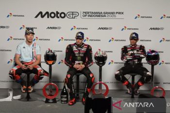 Bezzecchi sebut tekanan ban jadi tantangan meski juara di Mandalika