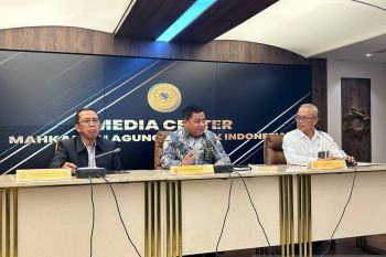 Dituduh terima Rp1 miliar, MA bela hakim PN Pati usai klarifikasi