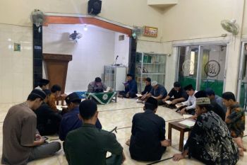 Dosen IQT UMS perkuat tradisi qira'at bersanad, enam santri Al-Firdaus raih sanad