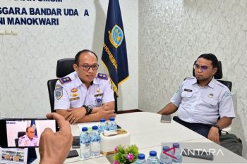 Kabut asap hambat pengiriman logistik modifikasi cuaca di Papua Barat
