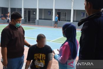 Cegah dampak kabut asap, Lapas Muara Sabak periksa kesehatan warga binaan