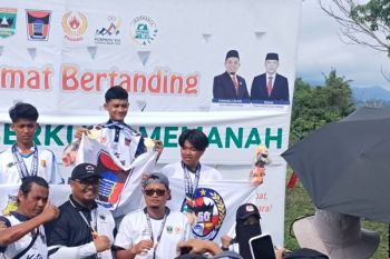 Muhammad Fawwaz Ziddan borong 3 emas Porprov Sumbar, atlet berkuda memanah kebanggaan Padang