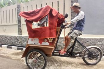 https://cdn.antaranews.com/cache/350x233/2026/10/13/becak.jpg