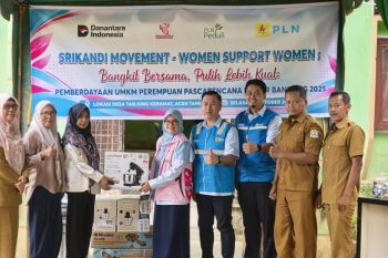 Srikandi PLN bantu UMKM terdampak bencana di Aceh Tamiang