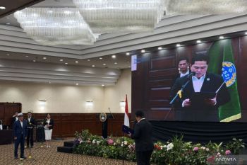 PSSI Jabar Buky Wikagoe Resmi Dikukuhkan Erick Thohir di Bandung
