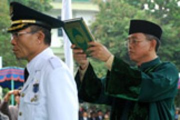 PENJABAT BUPATI KLU DILANTIK