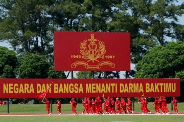 Wisudawan purnawira perwira tinggi TNI AD ucap ikrar di Bukit Tidar