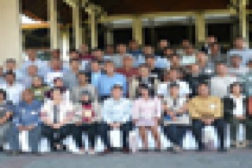 LEMBAGA ADAT