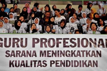 Guru SD Senaning perbatasan Indonesia-Malaysia mogok mengajar