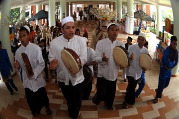 Warga Kampung Sawah, contoh kerukunan sejati