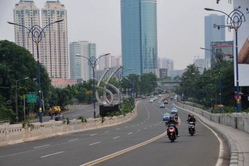Jalanan Jakarta lengang pada awal tahun baru