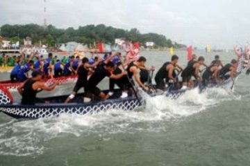 Dragon Boat Race