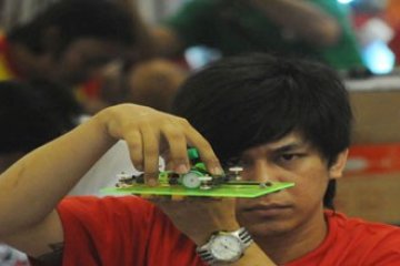 KEJUARAAN TAMIYA