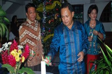 PASANG LILIN