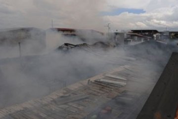 KEBAKARAN MAKASSAR