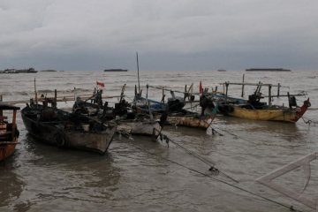 Tinggi Gelombang Perairan Banten Selatan 1,8 Meter