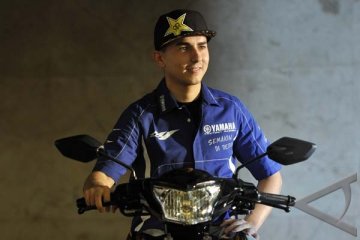 Jorge Lorenzo beli rumah di Bali