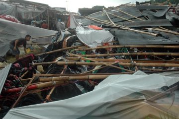Puting beliung rusak 22 rumah di Jember