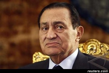 Mubarak Alihkan Kekuasaan ke Wapres Omar