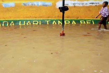 SEKOLAH TERENDAM BANJIR
