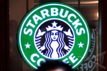 Starbucks dituntut 3 juta dolar akibat kamera tersembunyi  