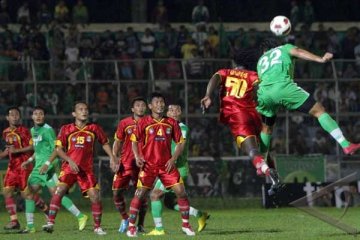 PSMS Kalahkan Persipasi 2-1