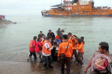 Warga temukan mayat bayi mengapung di Sungai