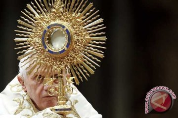 Paus berdoa bagi perdamaian