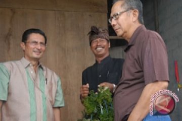 Pembudidaya rumput laut di Bali