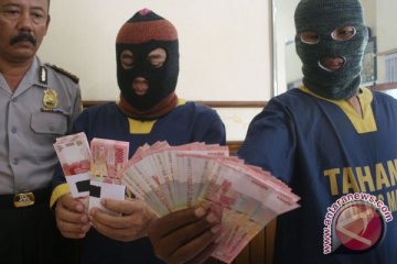 Polisi Bongkar Pemalsuan Uang Rp10 Miliar