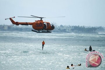 Personel SAR Kebumen Ditarik dari Pantai